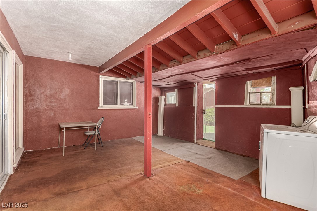 812 Pyramid Drive Property Photo 37