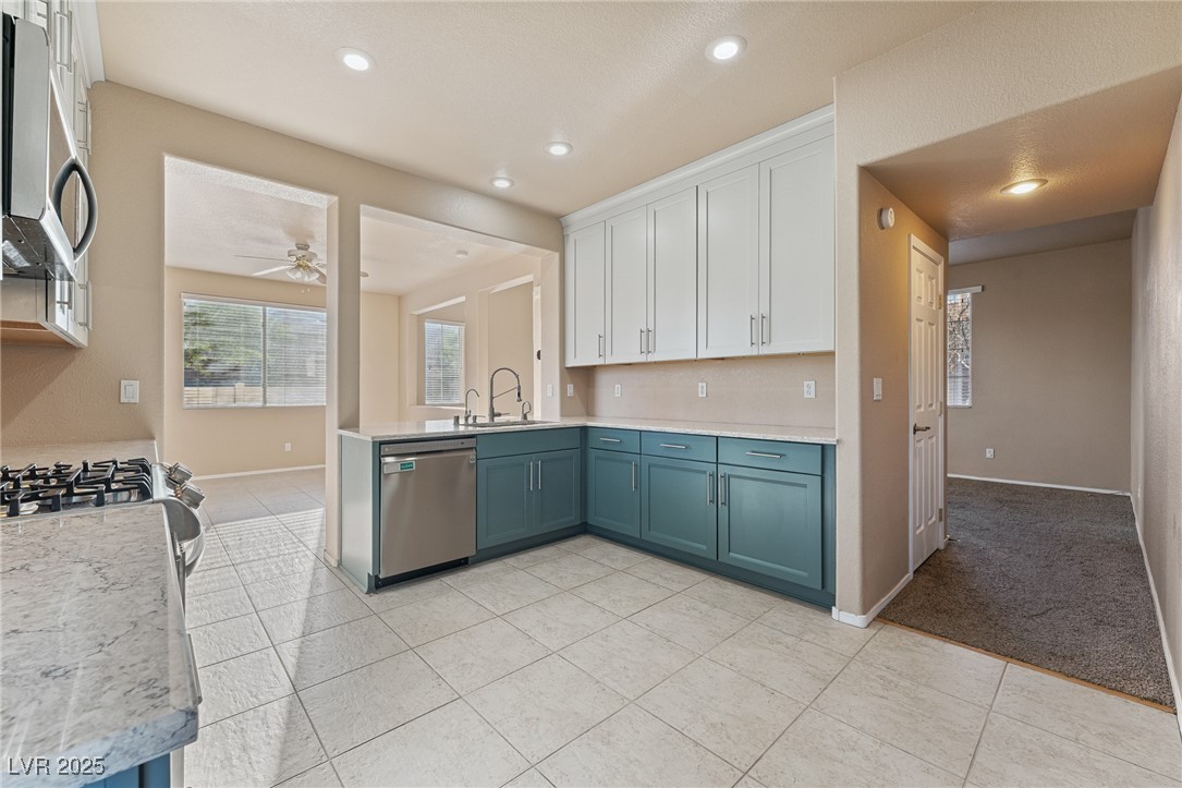 6804 Tropicaire Street Property Photo 12