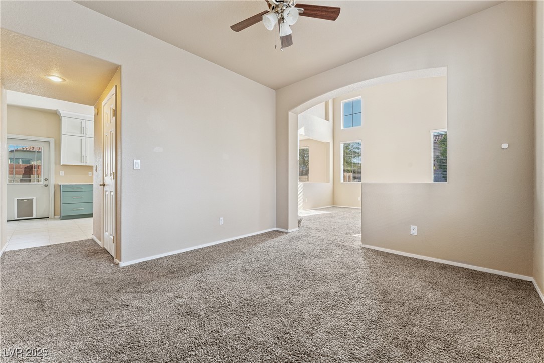 6804 Tropicaire Street Property Photo 13
