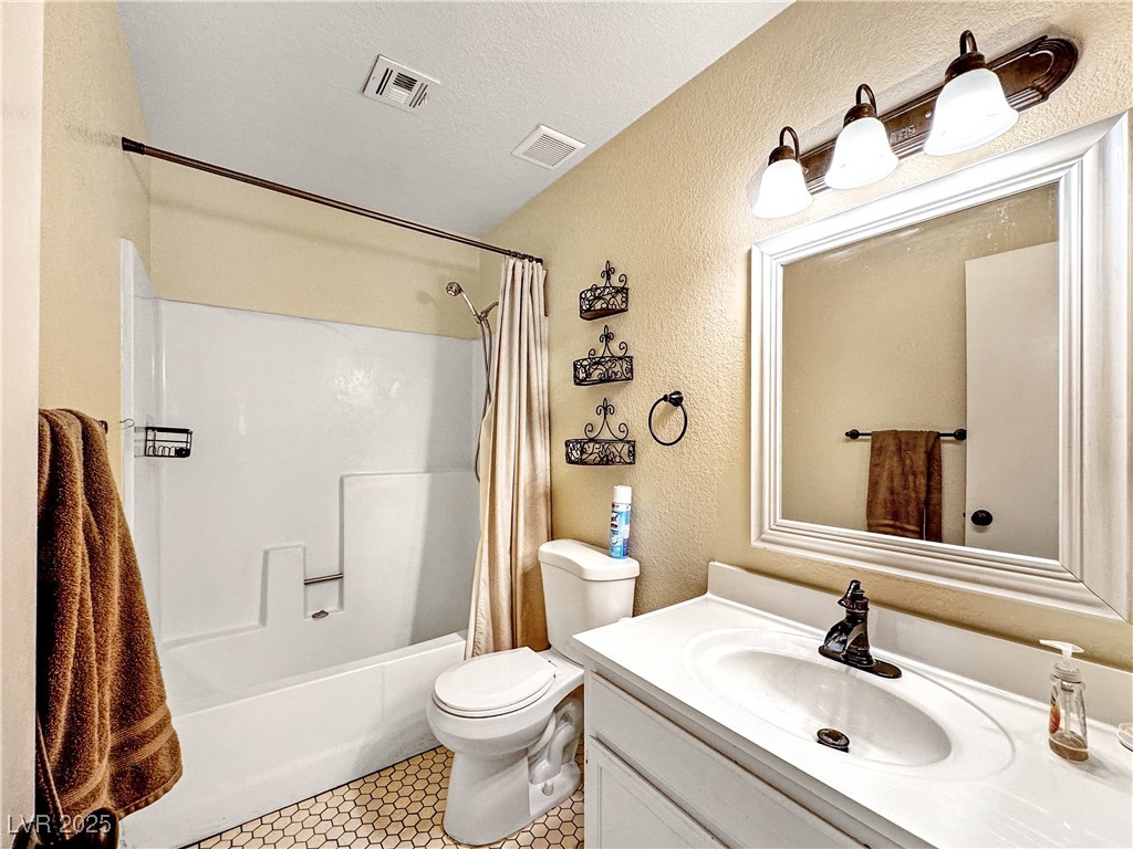 2204 Short Pine Drive Property Photo 26