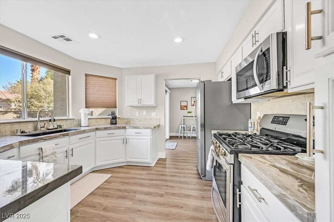 1808 Michael Court Property Photo 8