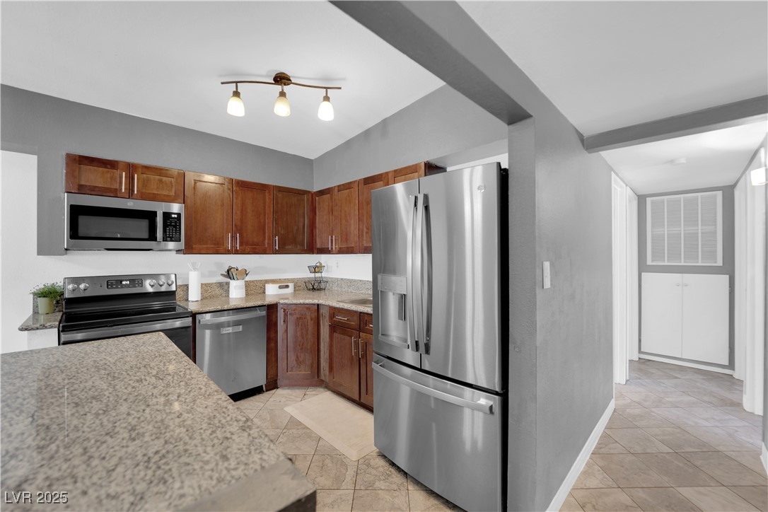 1628 Patricia Street Property Photo 7