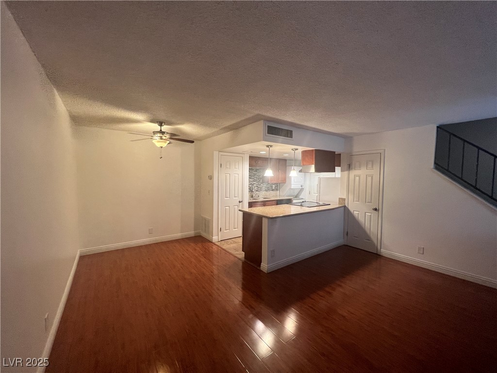 1467 Lorilyn Avenue 3 Property Photo 4