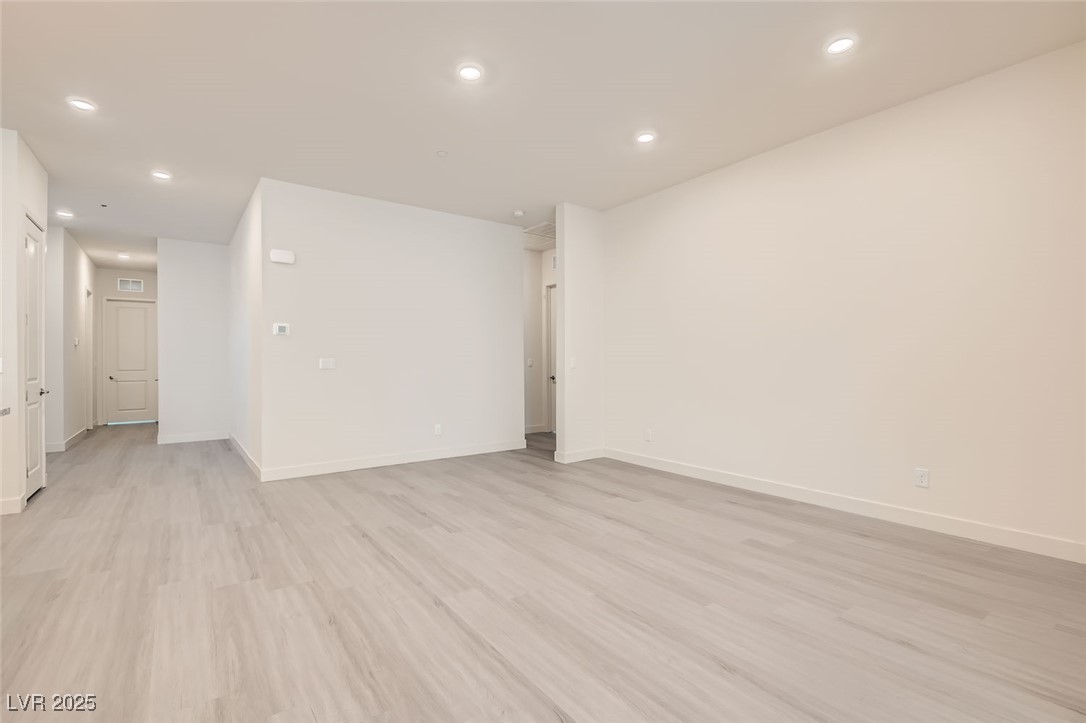 157 Sarabeth Street Property Photo 7
