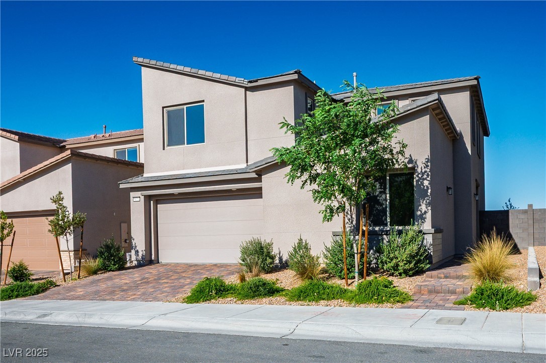 9476 Lunar Phase Street Property Photo 6