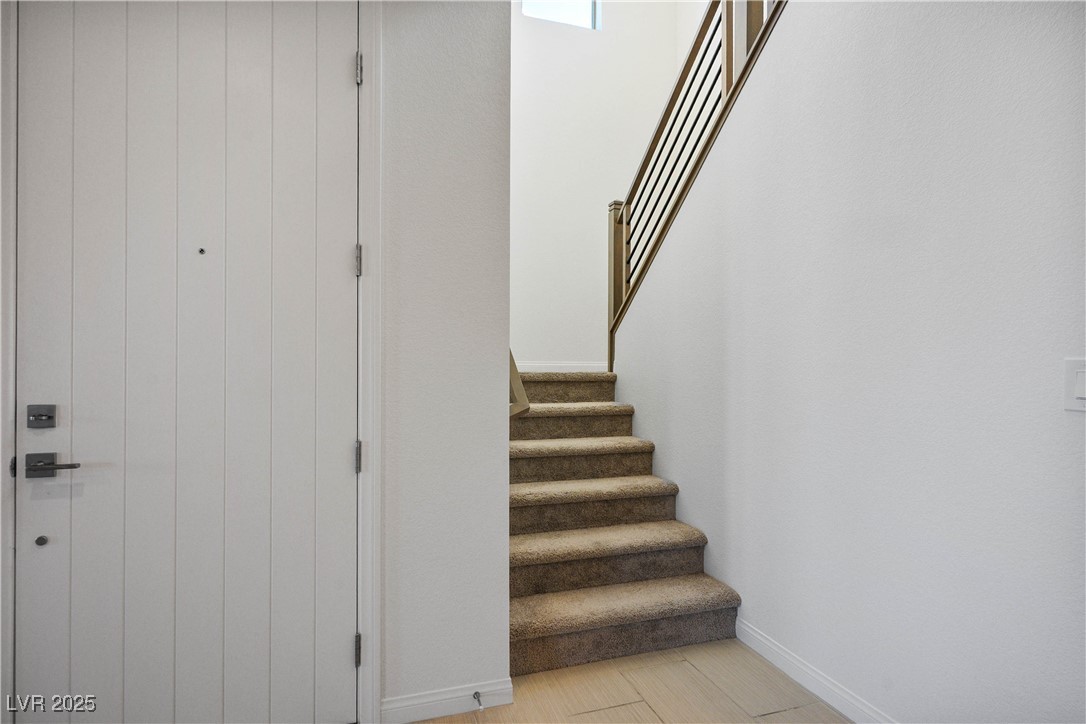 9476 Lunar Phase Street Property Photo 12