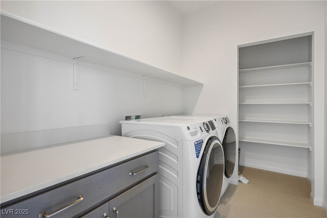 9476 Lunar Phase Street Property Photo 23