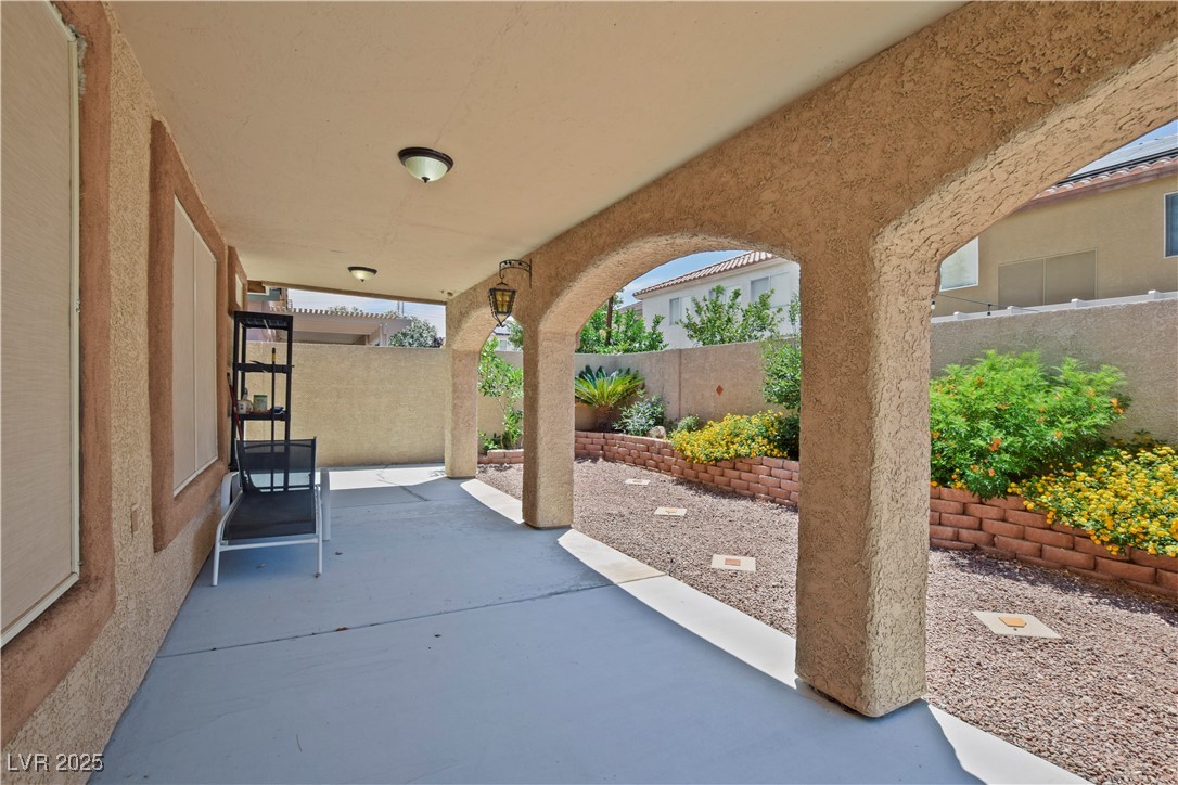 10203 Arlington Abby Street Property Photo 21