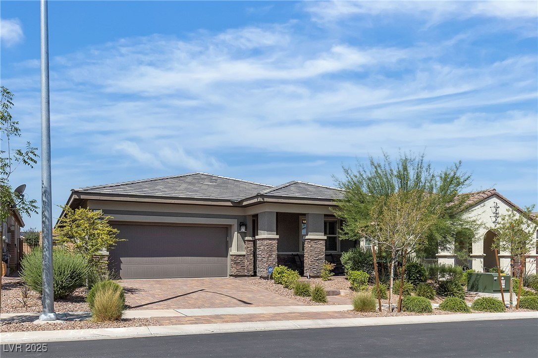 789 Drammatico Place Property Photo 4