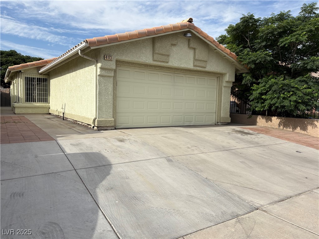 4113 Arcola Avenue Property Photo 1