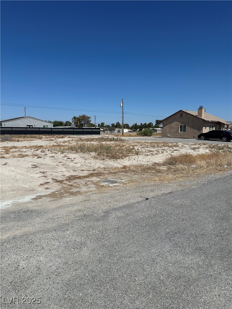 1190 Zelzah Avenue Property Photo 9