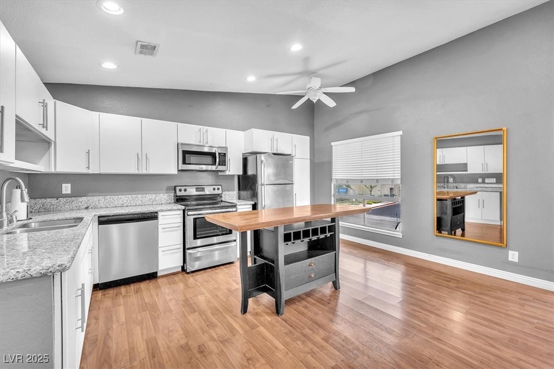 5012 Newport Cove Drive C Property Photo 1