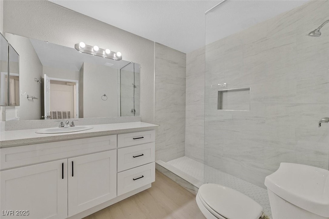 6250 West Flamingo Road 140 Property Photo 16