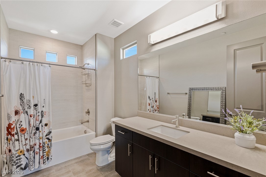 4290 Solace Street Property Photo 22