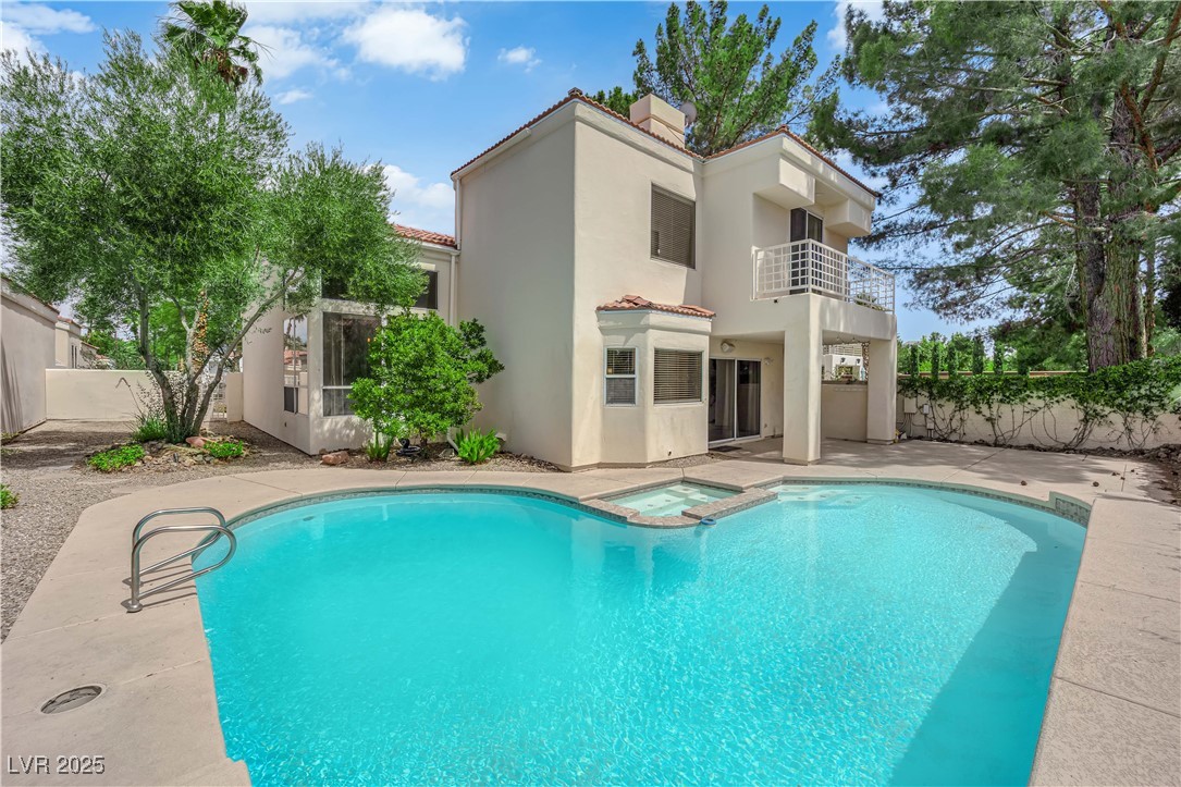 5205 Coral Glow Court Property Photo 1