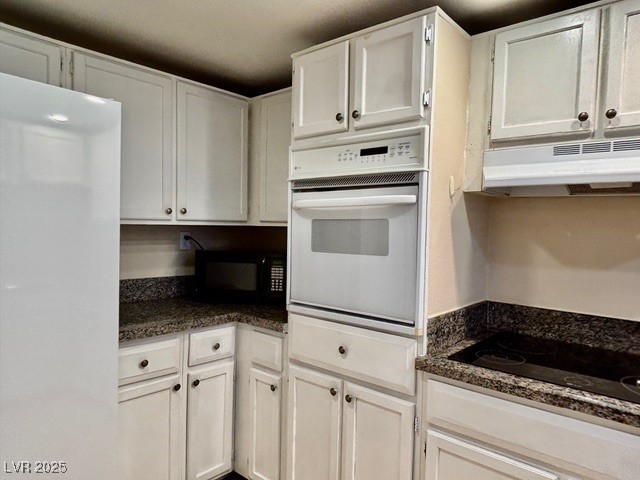 750 South Royal Crest Circle 325 Property Photo 5