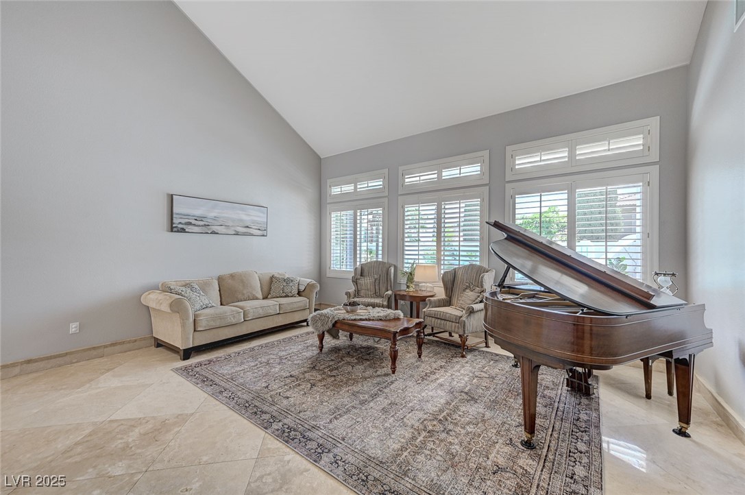 10249 Wisteria Hills Court Property Photo 23