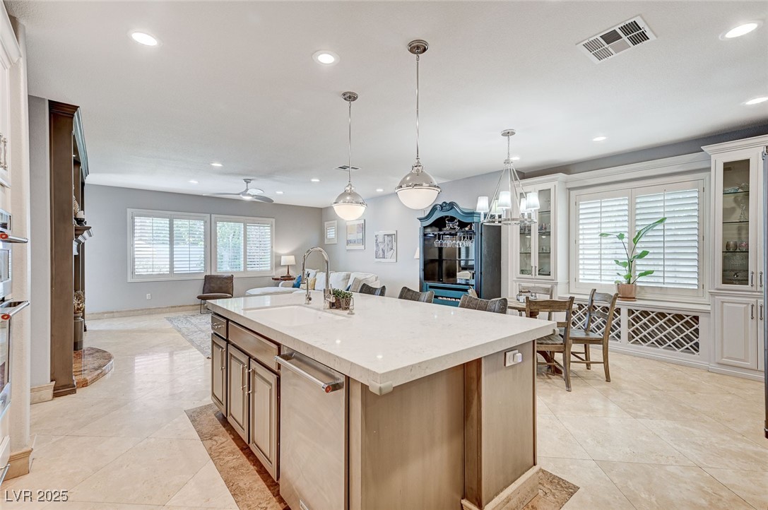 10249 Wisteria Hills Court Property Photo 29