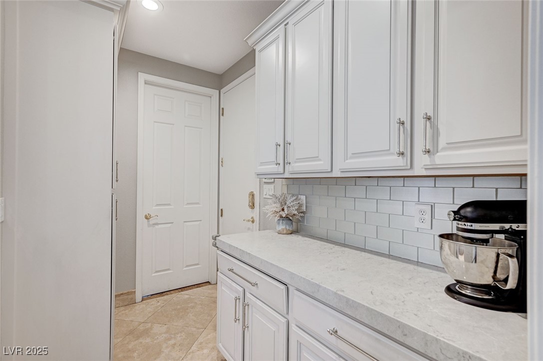 10249 Wisteria Hills Court Property Photo 33