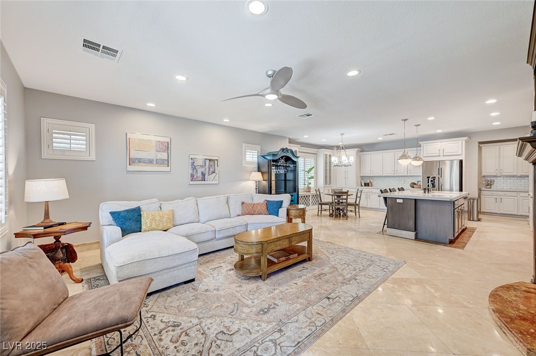 10249 Wisteria Hills Court Property Photo 37