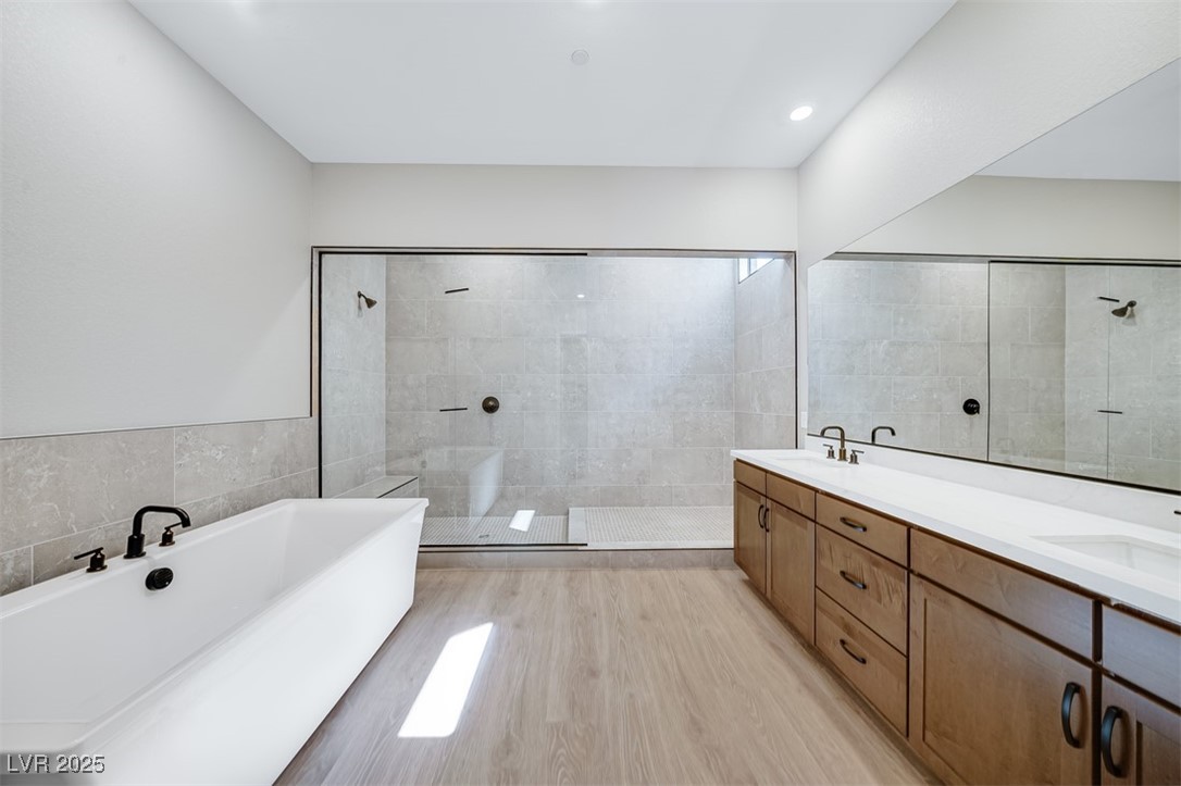 489 Carter House Way Property Photo 5