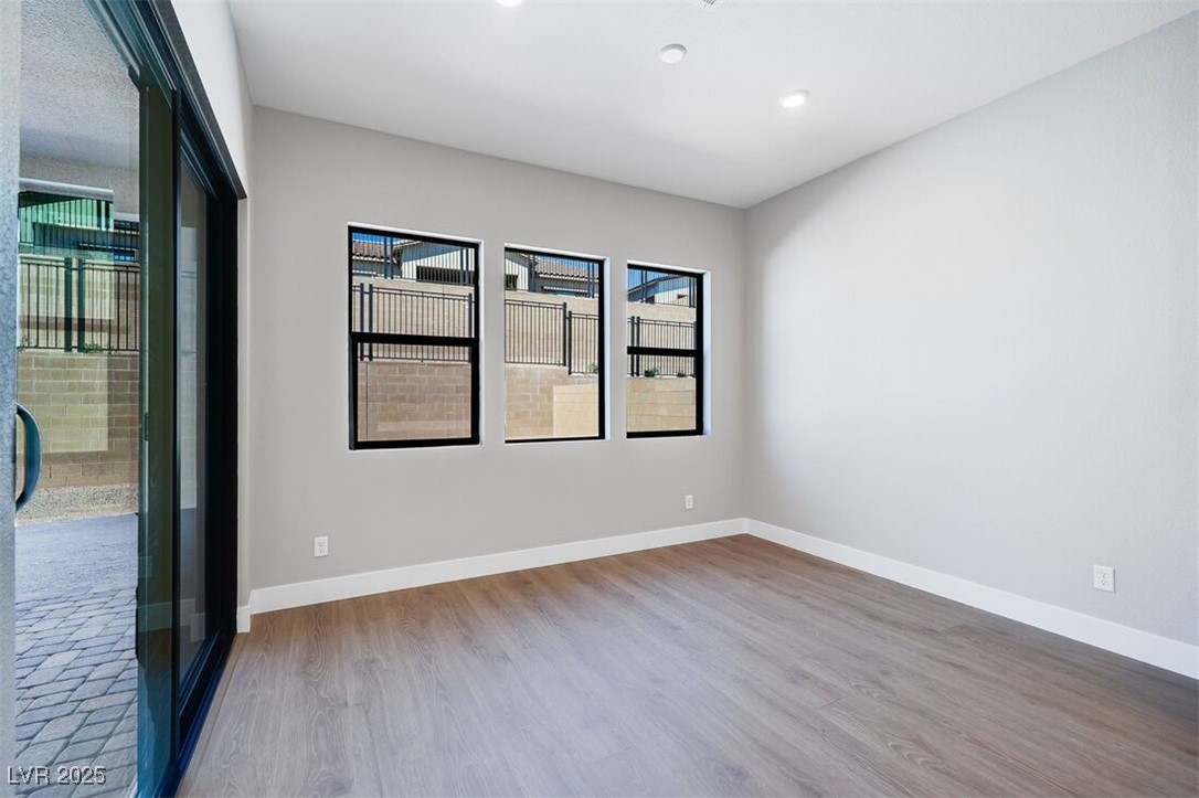 489 Carter House Way Property Photo 15