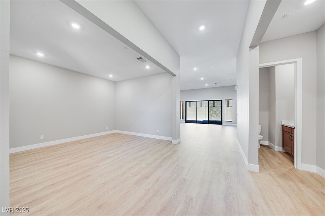 489 Carter House Way Property Photo 20