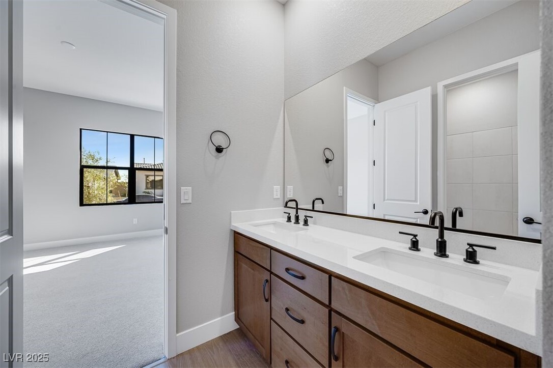 489 Carter House Way Property Photo 29
