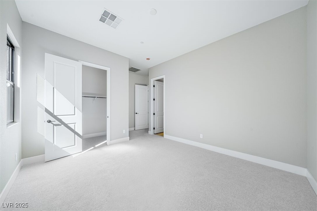 489 Carter House Way Property Photo 40