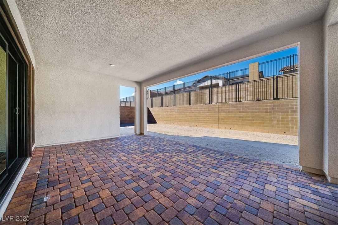 489 Carter House Way Property Photo 44