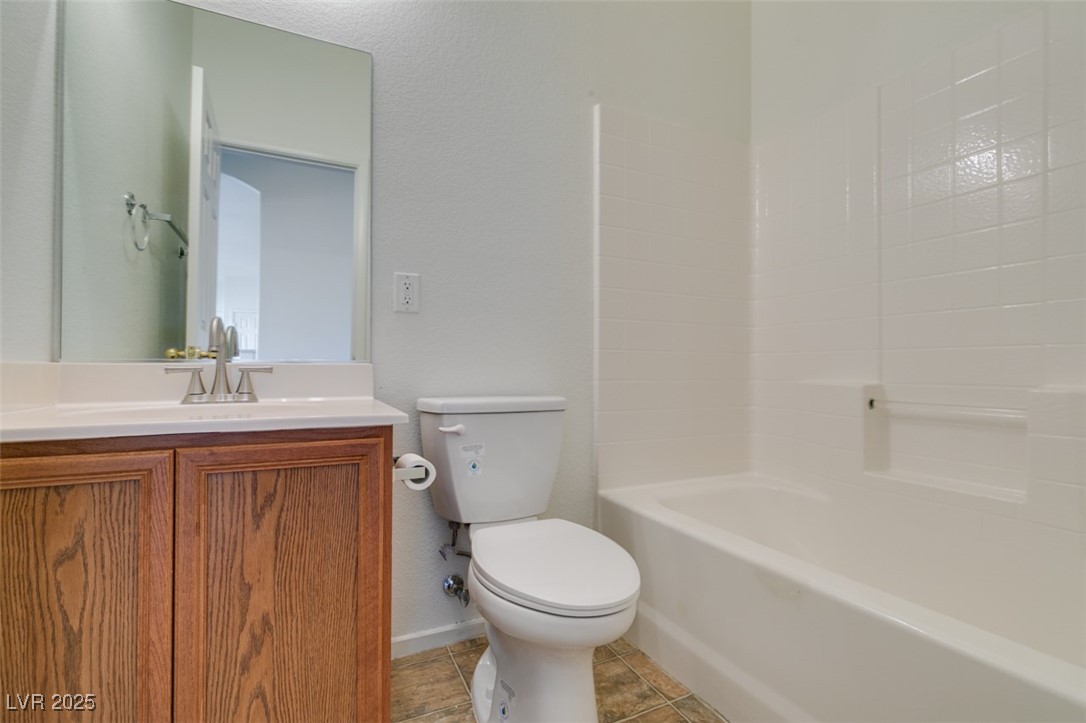 3920 Smokey Fog Avenue 201 Property Photo 19