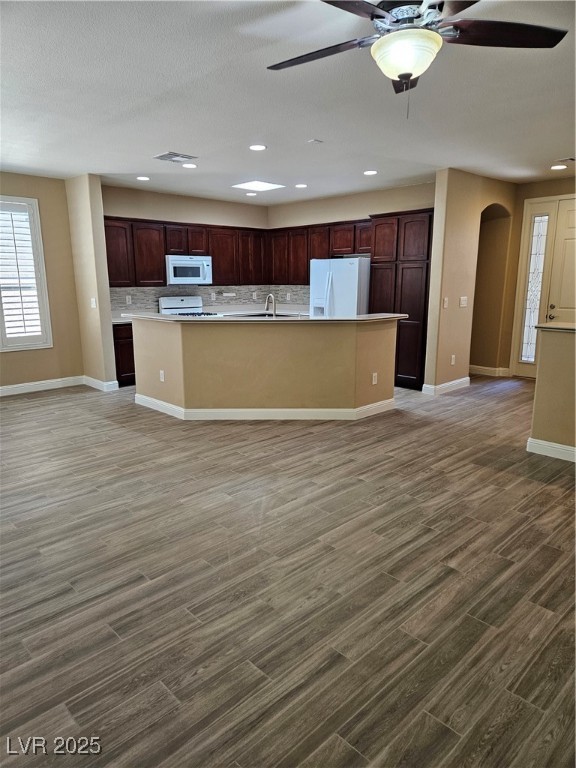 5415 Progresso Street Property Photo 3
