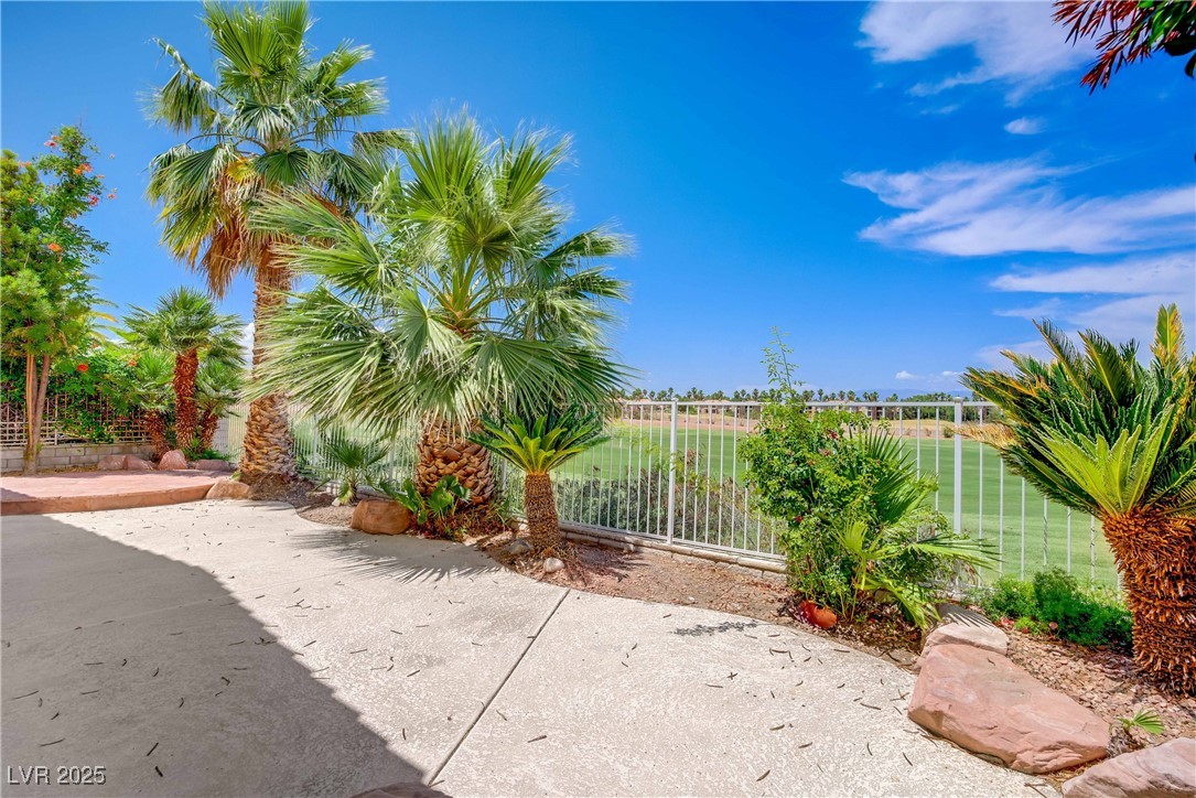 2149 Eaglepath Circle Property Photo 36