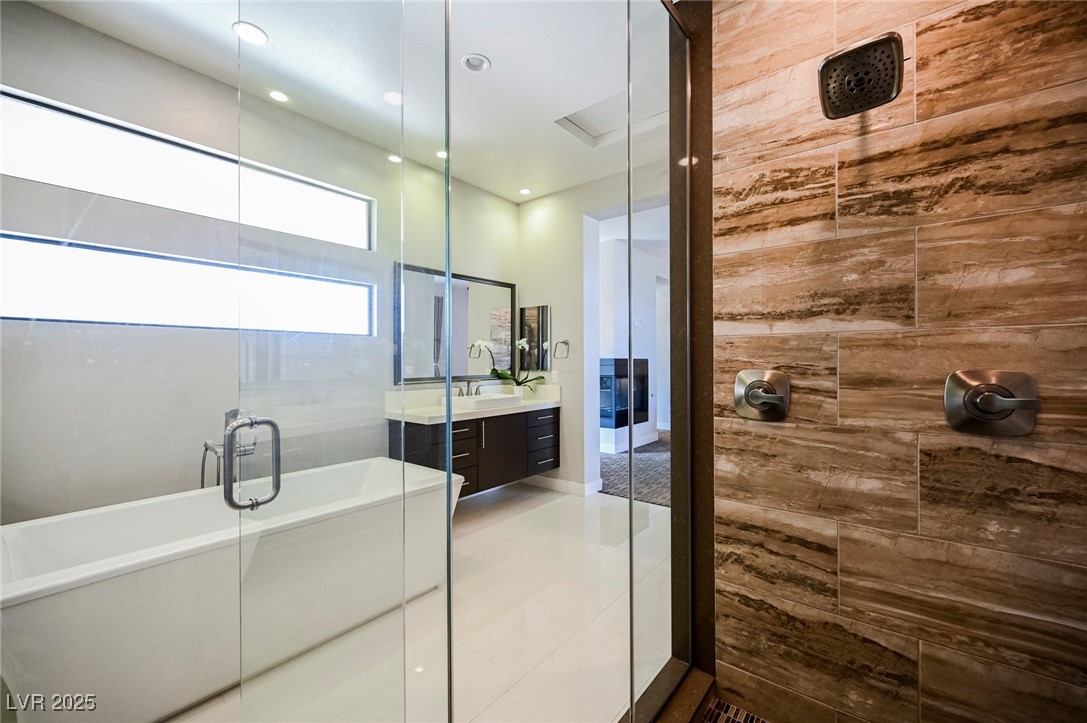 19 Garden Rain Drive Property Photo 25