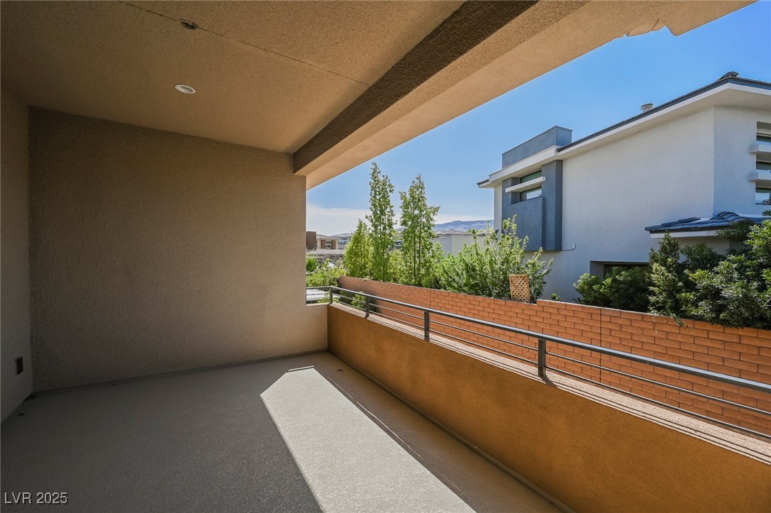 19 Garden Rain Drive Property Photo 33