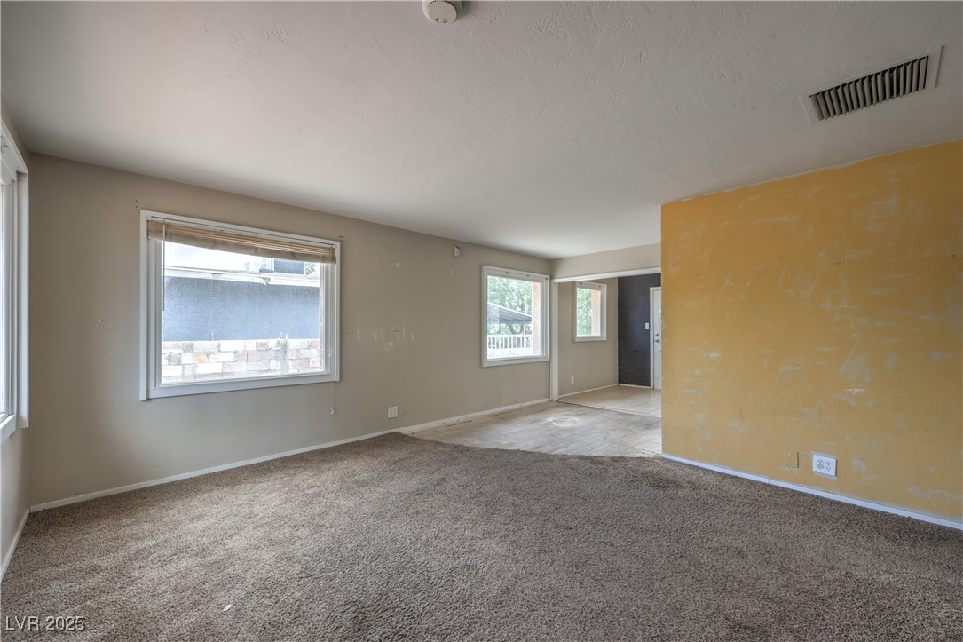 240 North 19th Street Property Photo 6