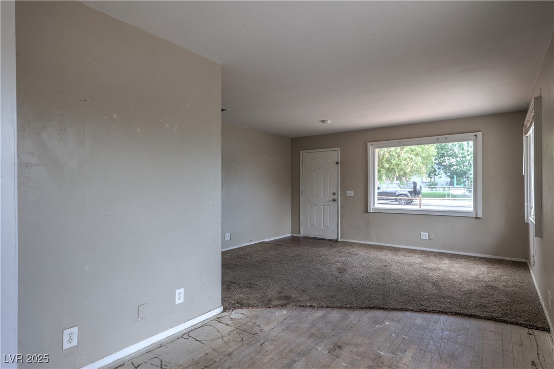 240 North 19th Street Property Photo 9