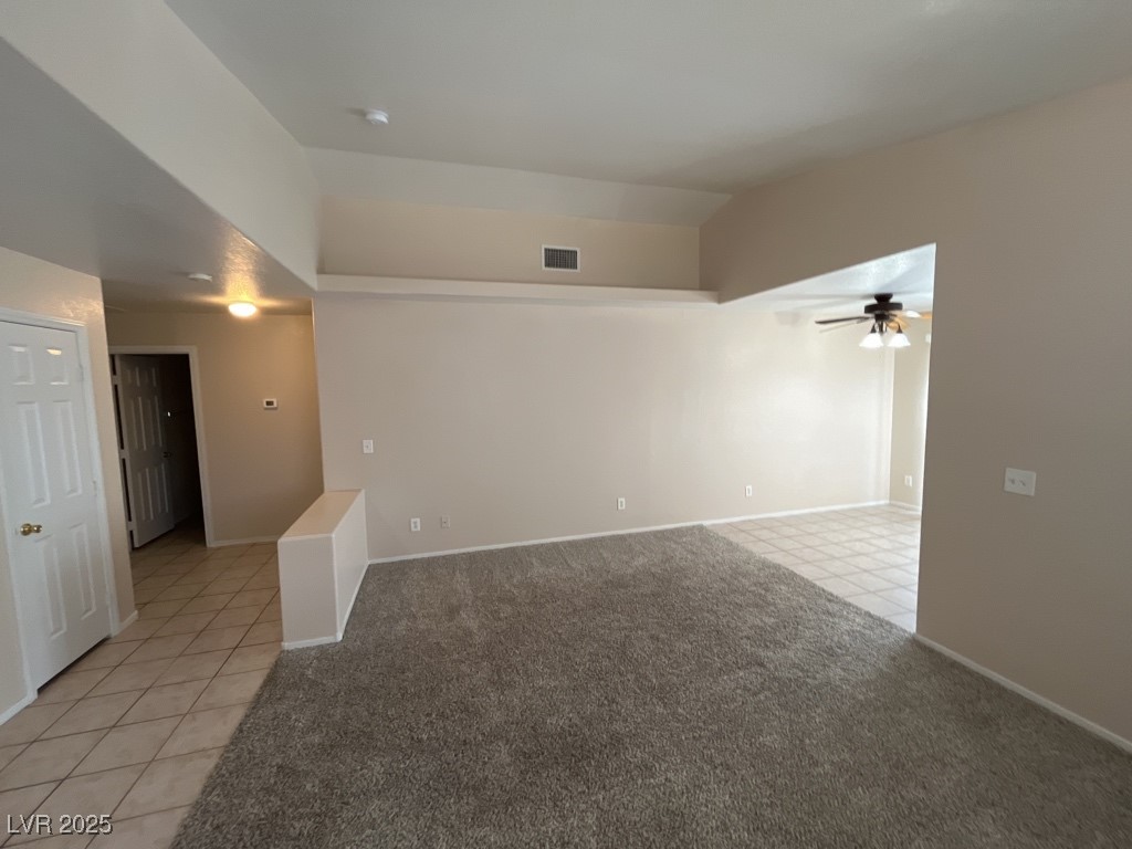 732 Goshawk Street Property Photo 9