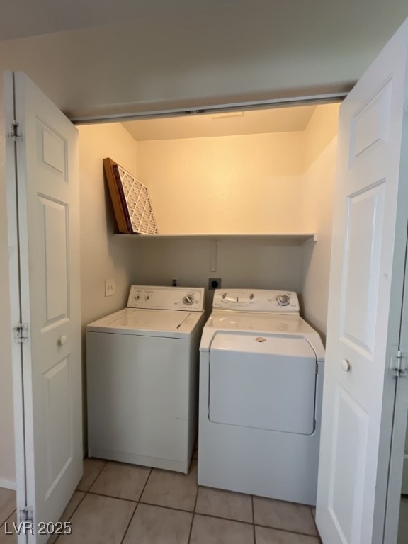 732 Goshawk Street Property Photo 24
