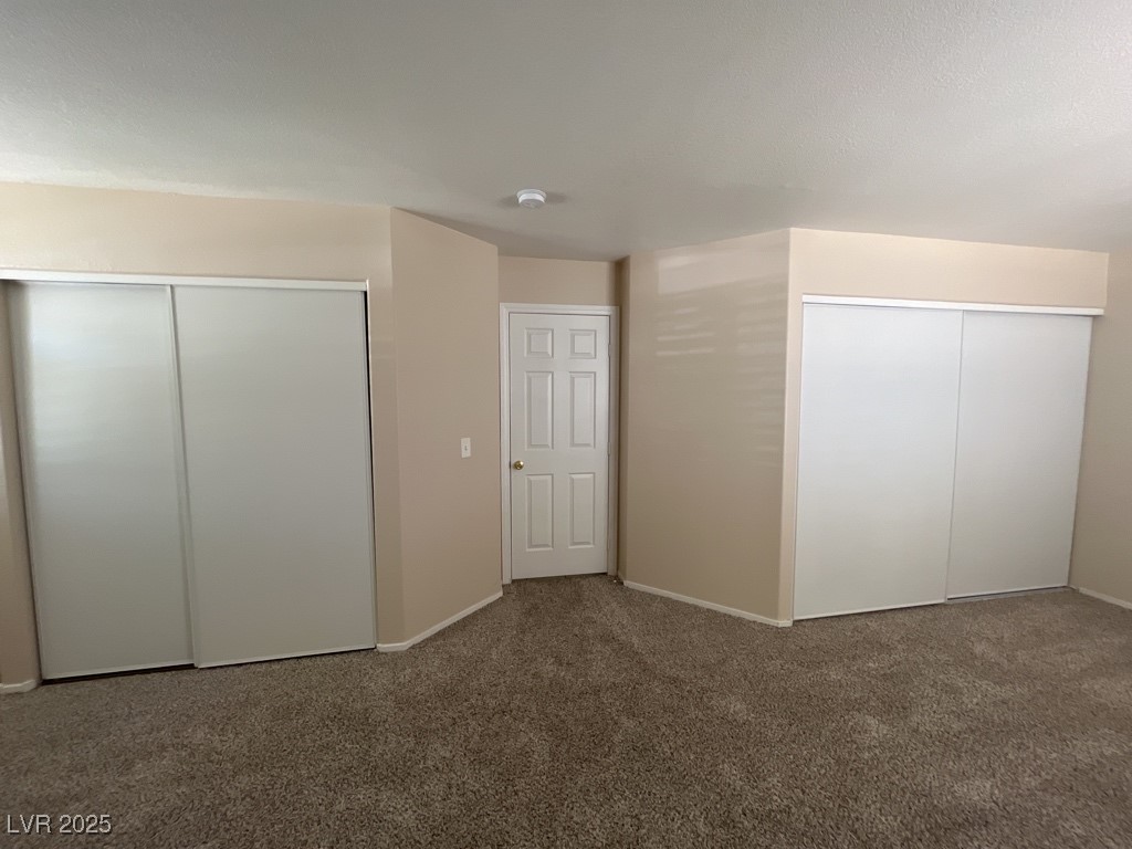 732 Goshawk Street Property Photo 44