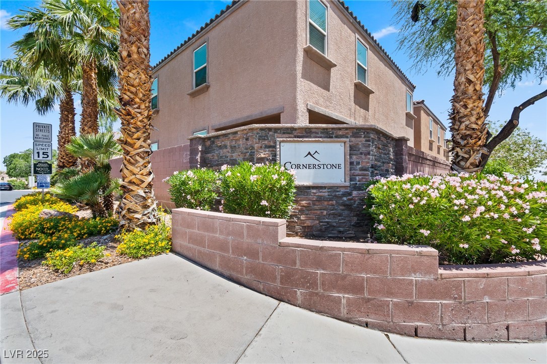 10581 Hamdem Avenue Property Photo 31