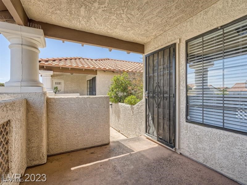 1411 Santa Margarita Street H Property Photo 3