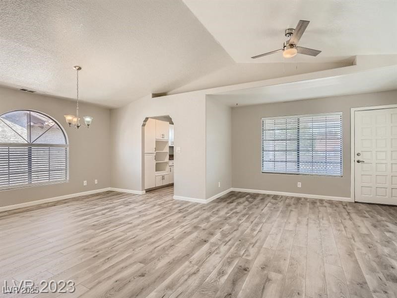 1411 Santa Margarita Street H Property Photo 8