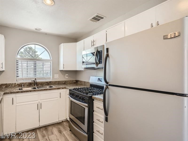 1411 Santa Margarita Street H Property Photo 13