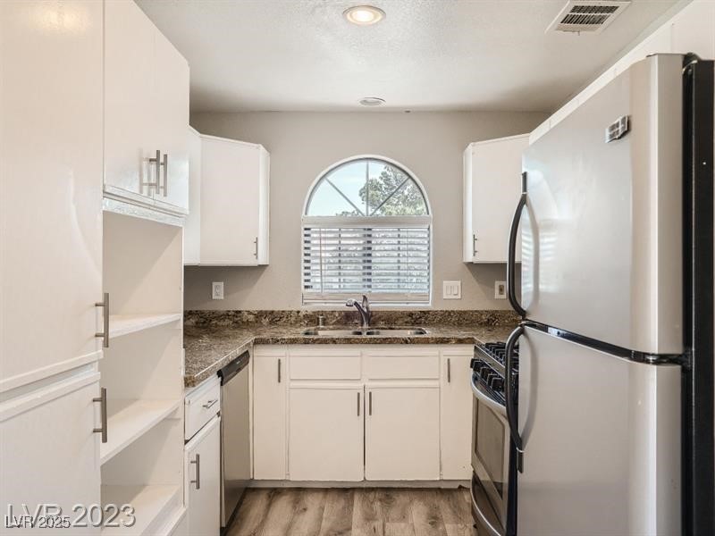 1411 Santa Margarita Street H Property Photo 17