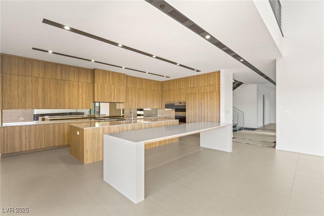 25 Canyon Bay Drive Property Photo 10