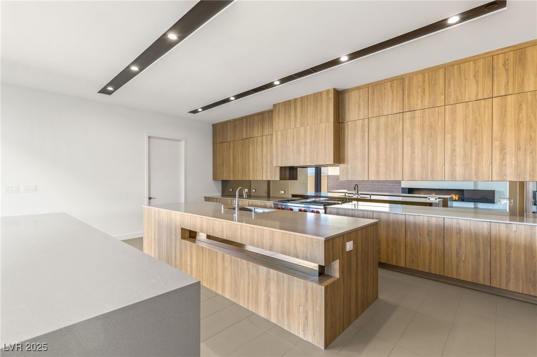 25 Canyon Bay Drive Property Photo 11