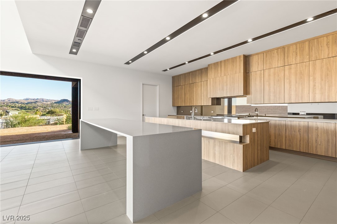 25 Canyon Bay Drive Property Photo 12