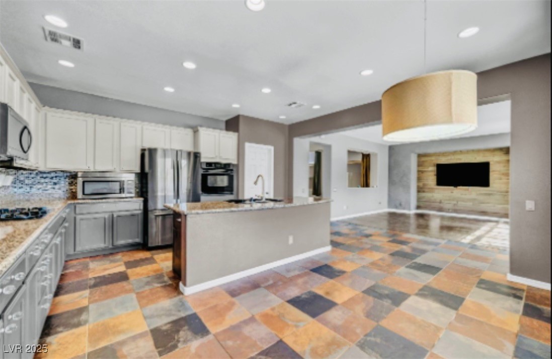 2449 Daks Loden Court Property Photo 19