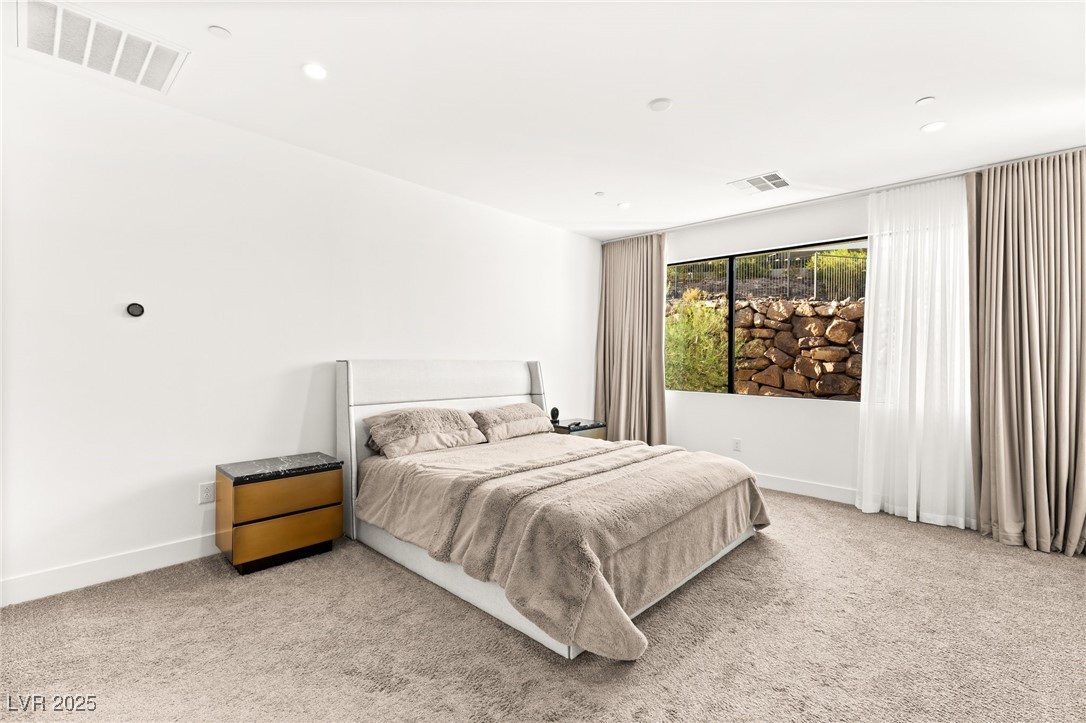 21 Highland Cove Lane Property Photo 11